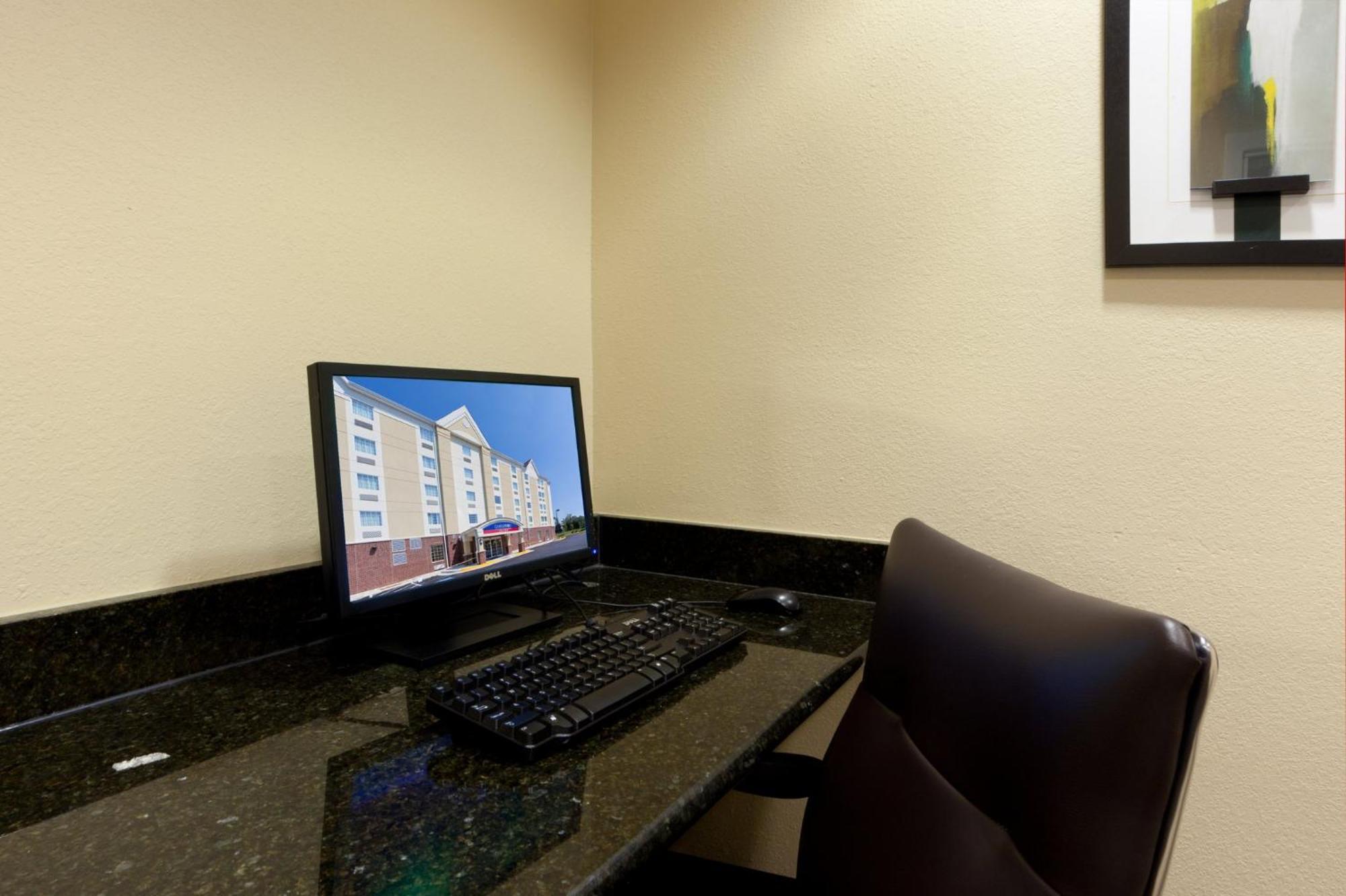 Candlewood Suites Manassas By Ihg Exterior foto